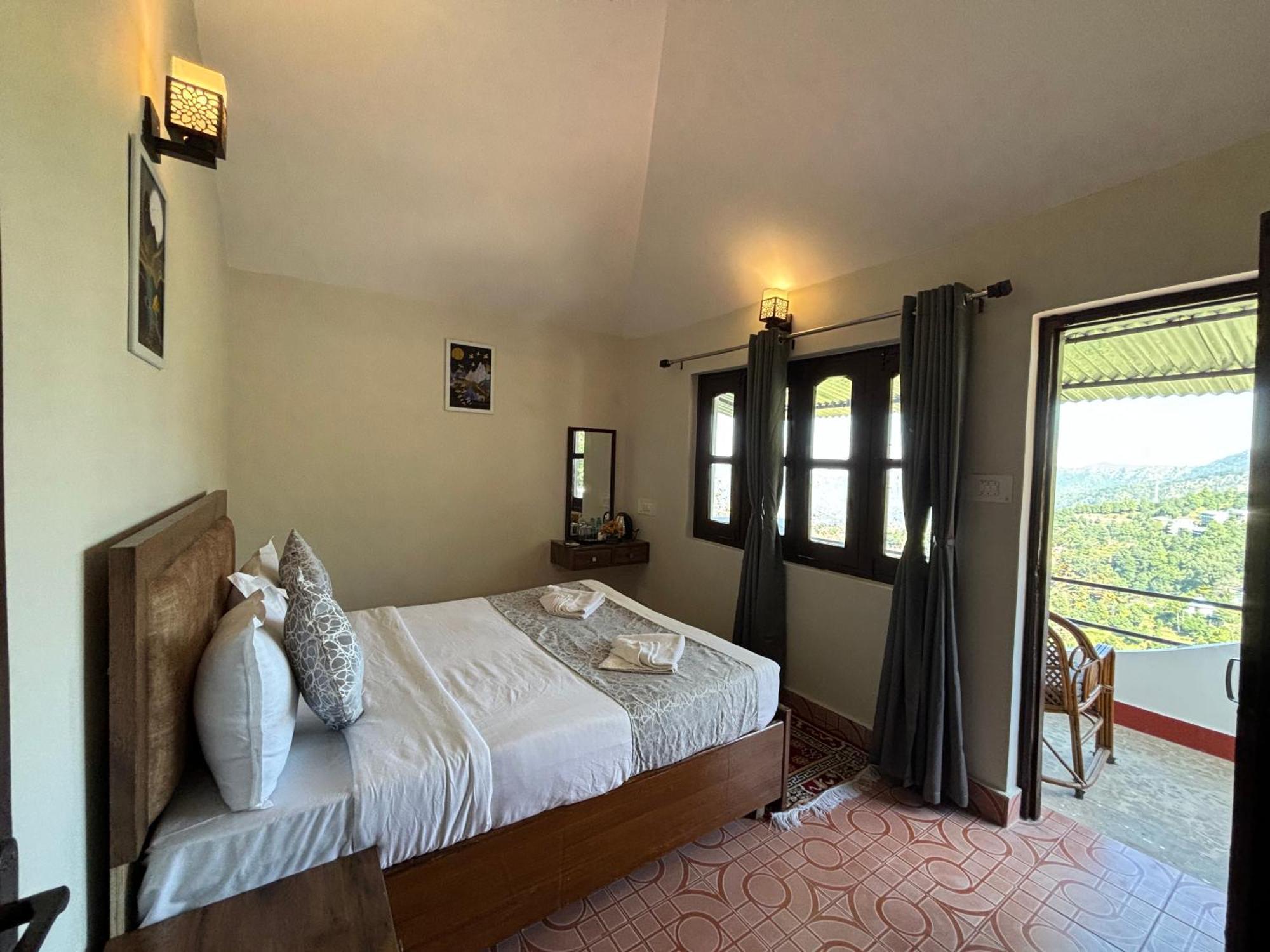 נייניטל Kumaon Roop Resort Near Kainchi Dham מראה חיצוני תמונה